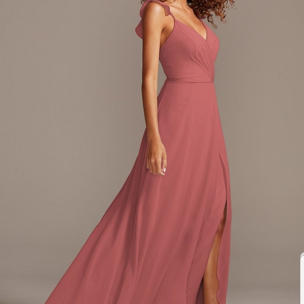 David's Bridal NWT Sedona Ruffle Spaghetti Strap Formal/Bridesmaid Dress